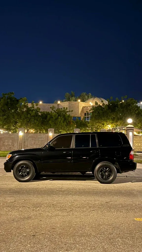 Lexus LX 2002